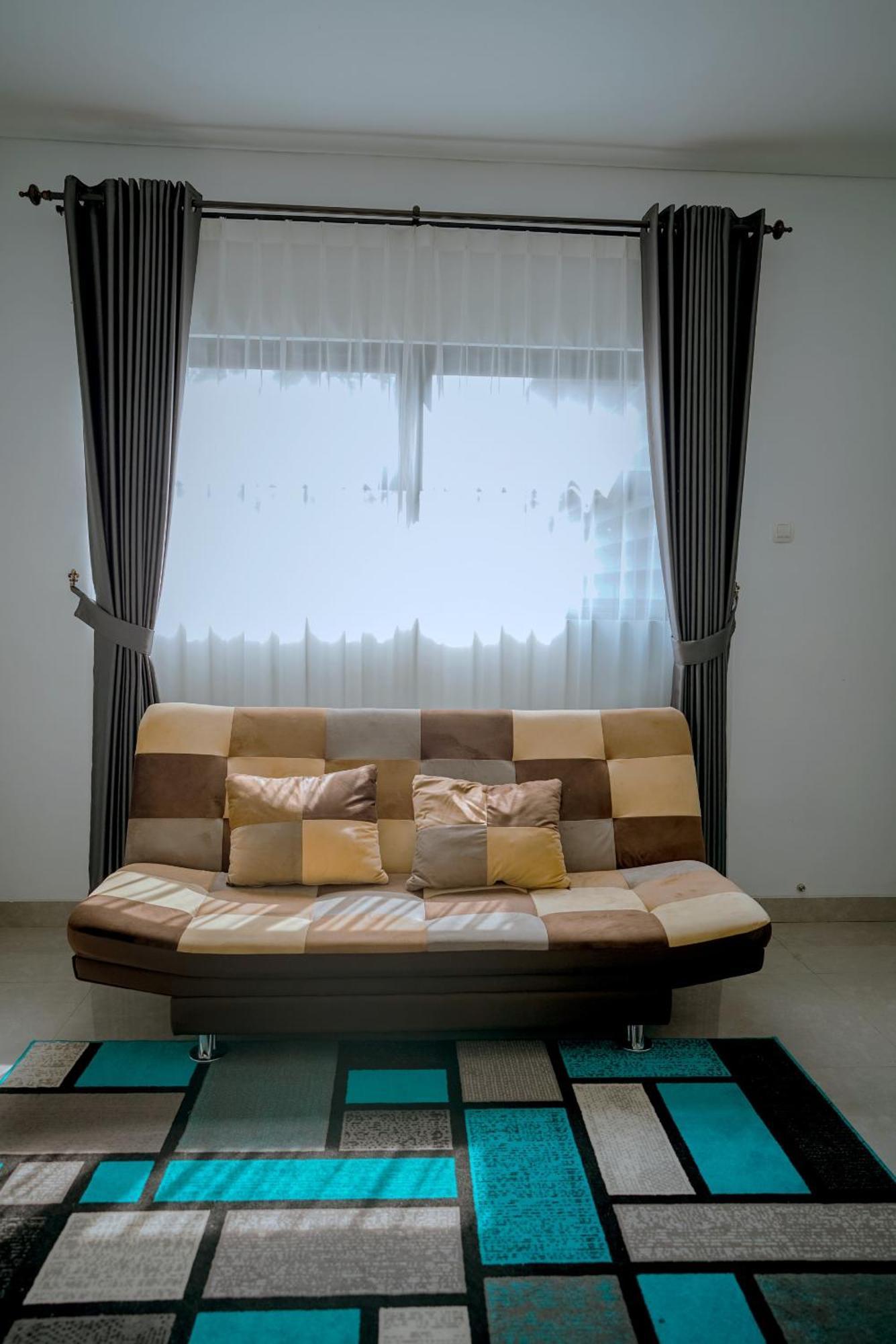 Arlita Guesthouse Чианджур Екстериор снимка