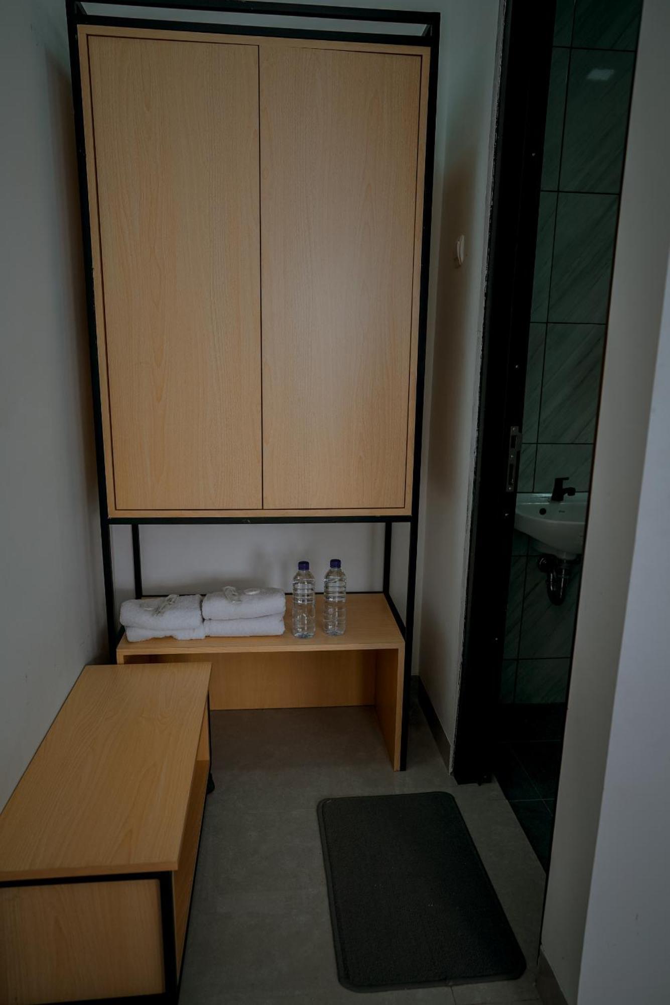 Arlita Guesthouse Чианджур Екстериор снимка