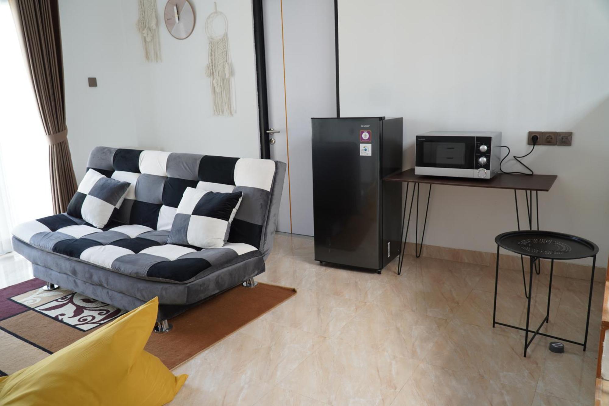 Arlita Guesthouse Чианджур Екстериор снимка