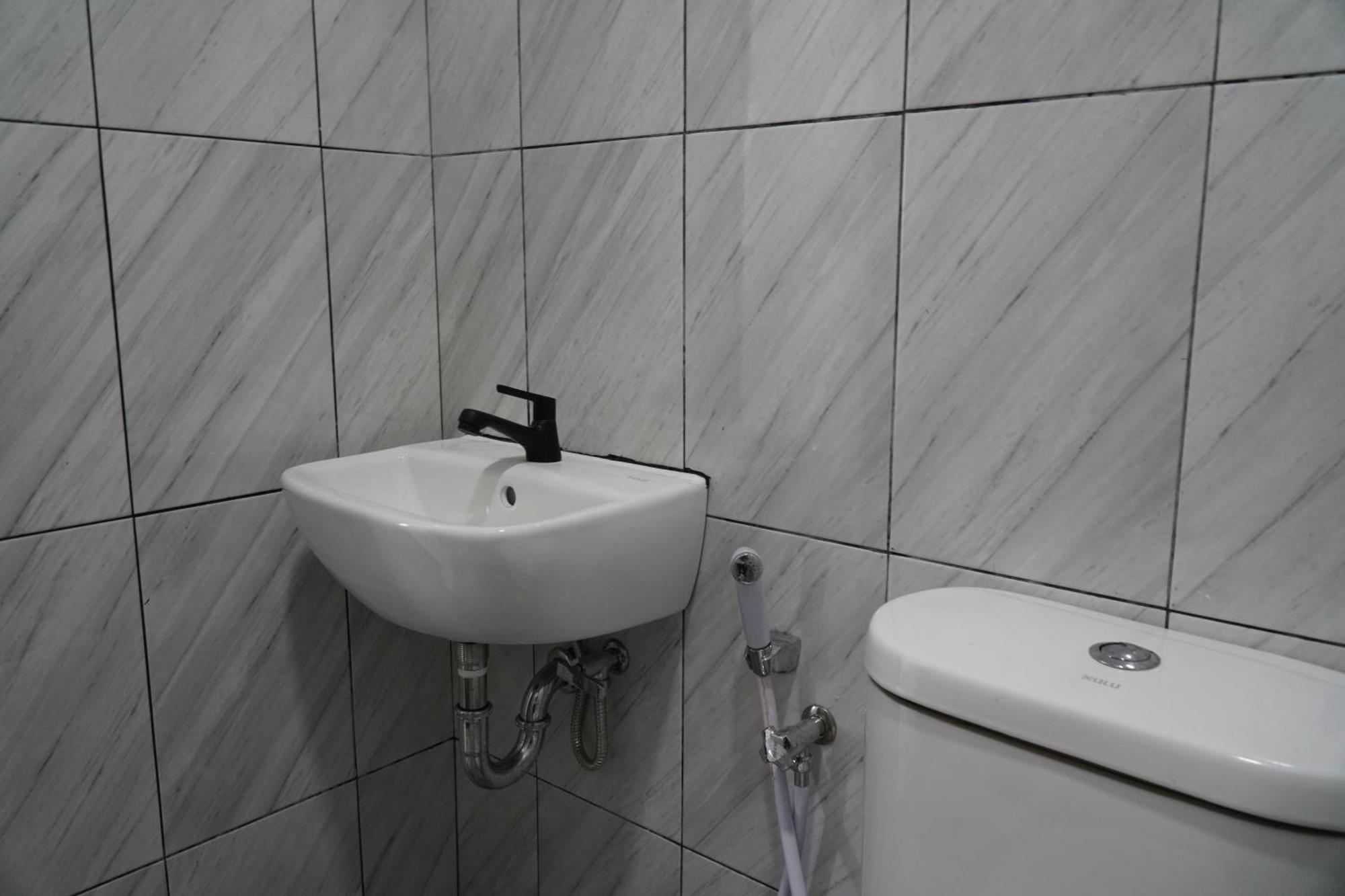 Arlita Guesthouse Чианджур Екстериор снимка